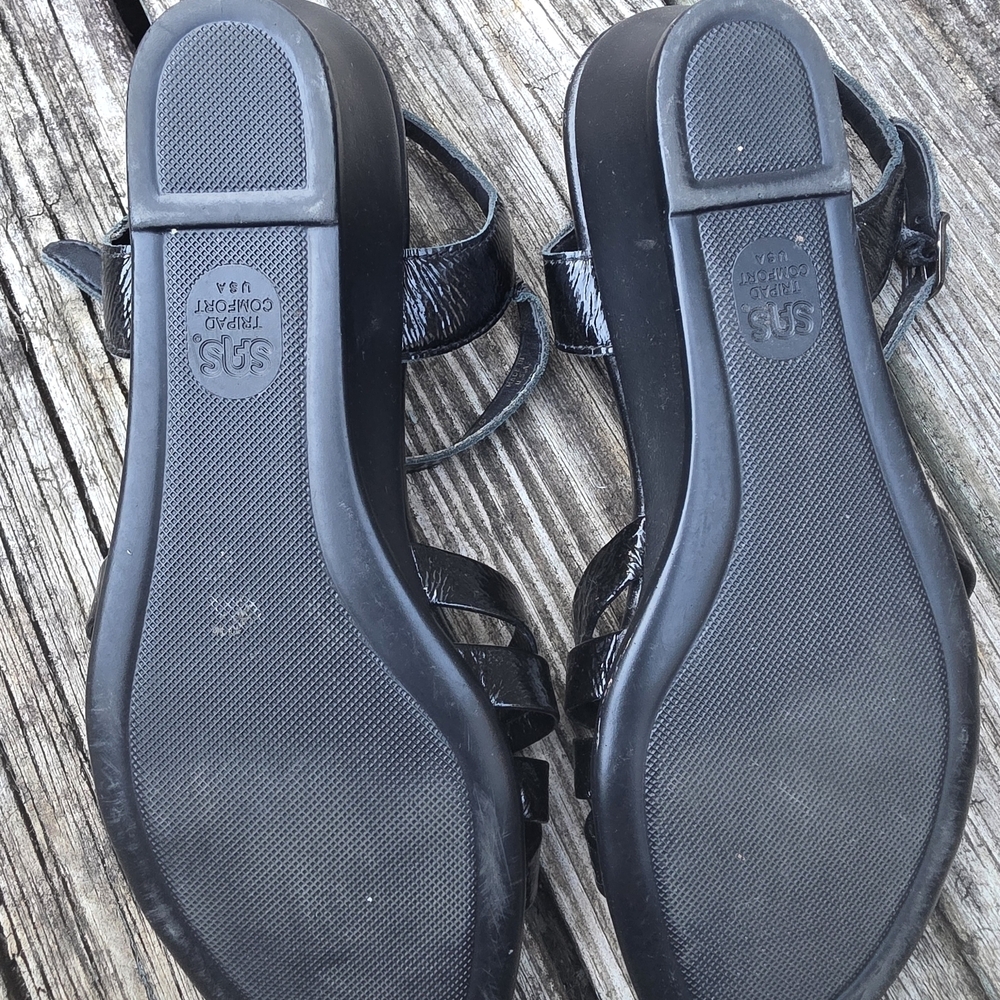 SAS Women's Black Strappy Wedge Sandals Sz 7 - Picture 4 of 4